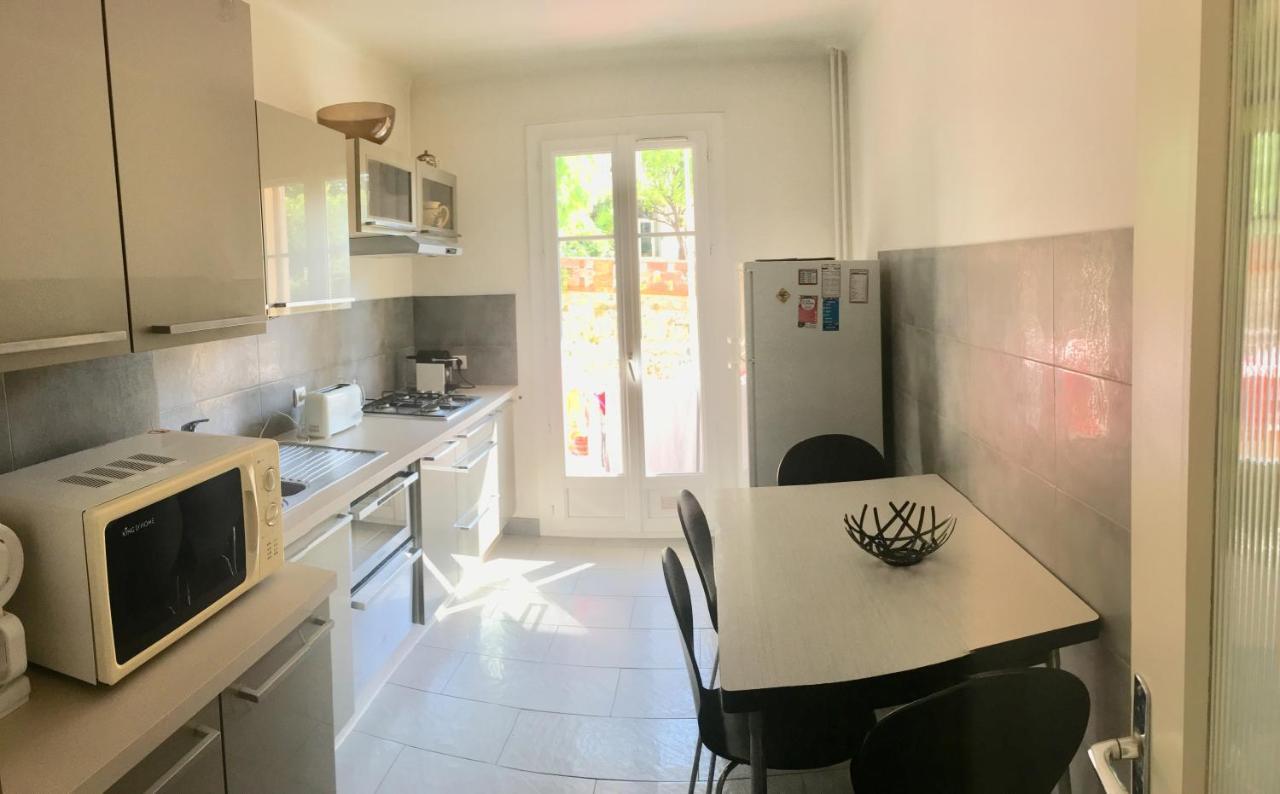 Le Minerve Apartment Menton Bagian luar foto